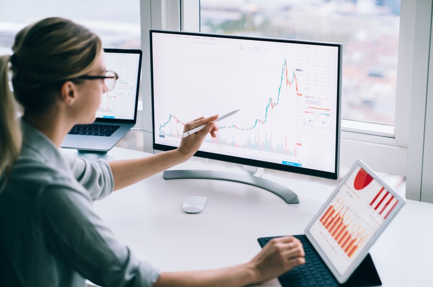 A guide to landing and excelling in a data analyst internship program