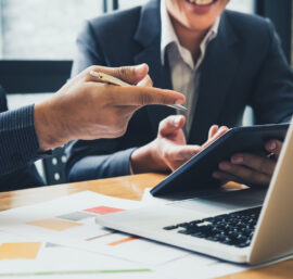 The Evolving Role of Retail Associates in a Digital World