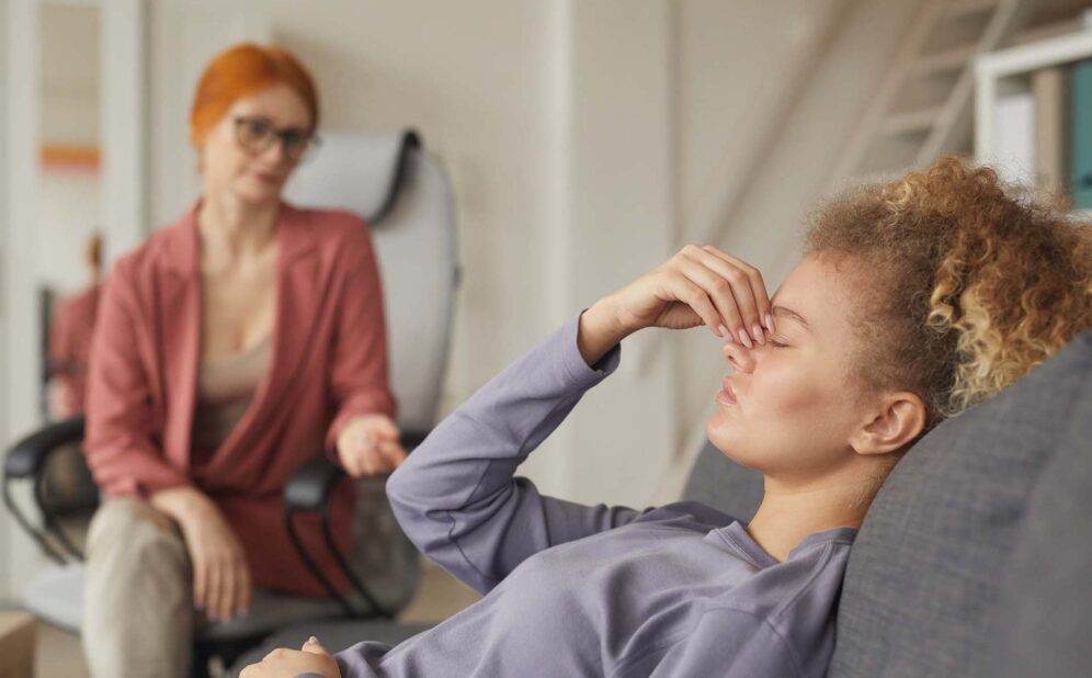 Understanding the Role of a Therapeutic Coach How They Help You Overcome Emotional and Mental Barriers