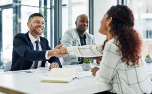 High Ticket Sales Closer How to Master Lucrative Deals and Build a Profitable Career