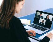 Exploring Online Sales Jobs Worldwide: Opportunities, Skills, and Growth